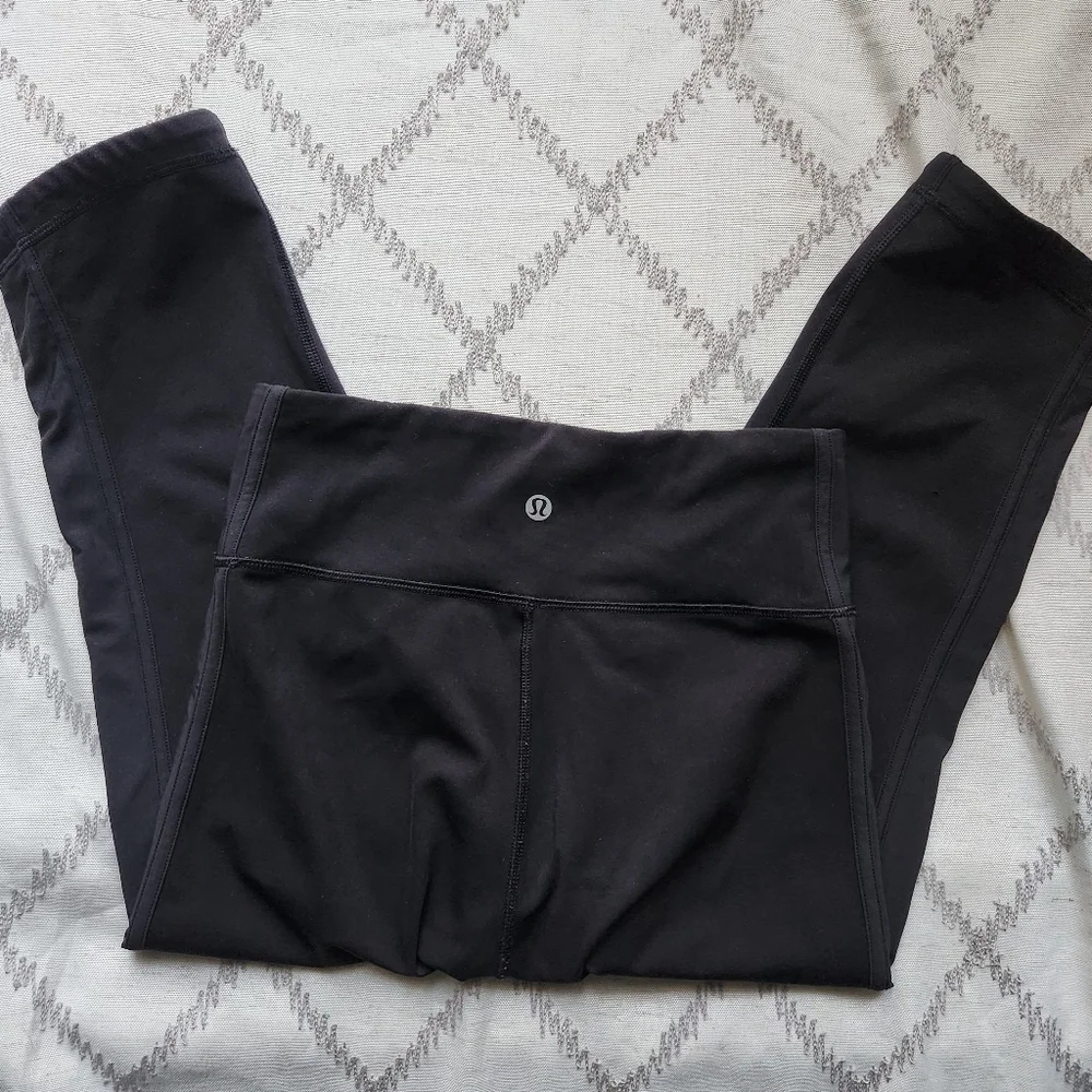 Lululemon Squad Goals Crop Pants | 17
